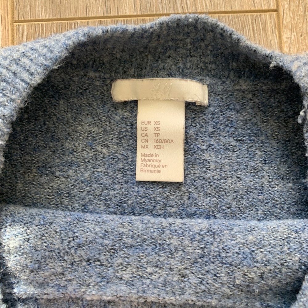 Oversized Light Blue, Slightly Fuzzy, Sweater - XS but fits like a Medium - Picture 3 of 4